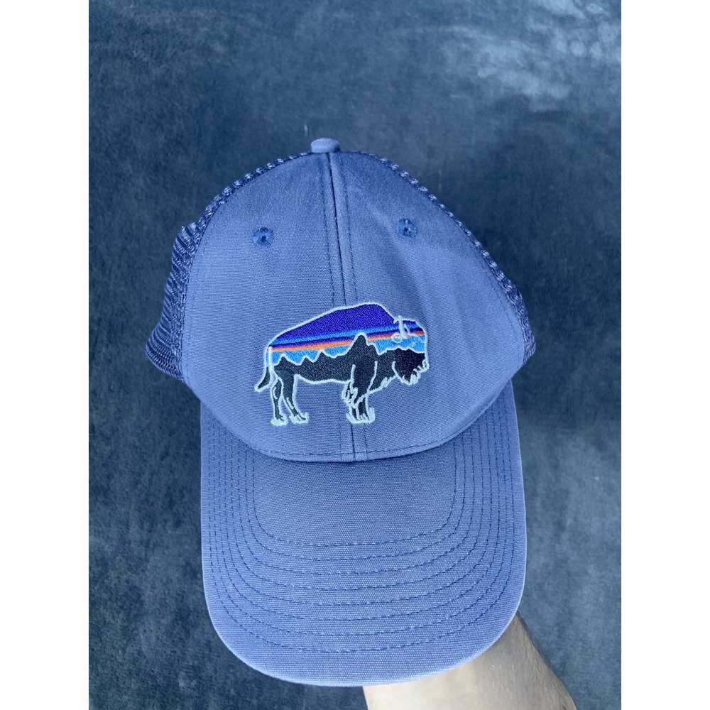 Patagonia Cap Mesh Snapback Gray Trucker Hat Buffalo Bison